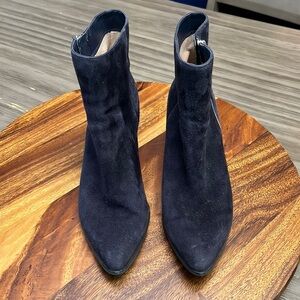 MICHAEL MICHAEL KORS BLACK SUEDE BOOTIES 8